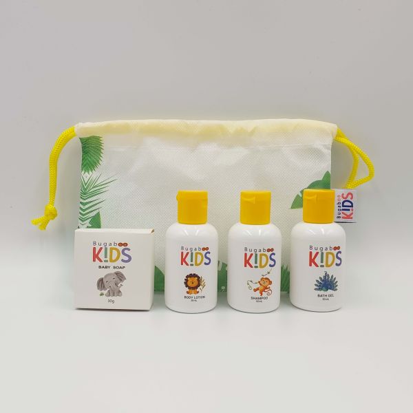 Bugaboo Kids Amenities Packed in Pouch Children Care Set Shampoo 50ML BathGel 50ML Body Lotion 50ML